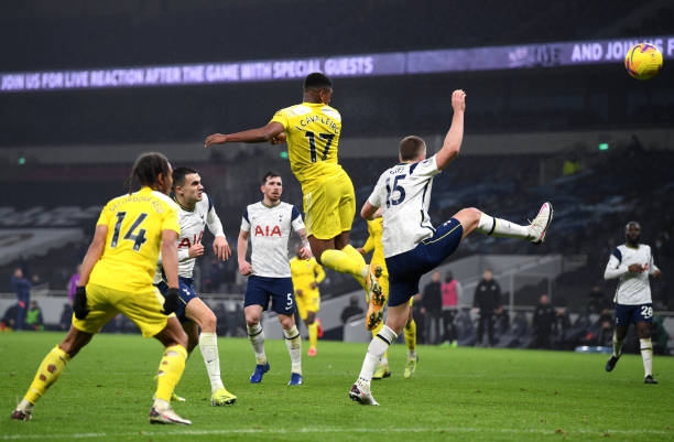 Trực tiếp Tottenham 1-1 Fulham: Thế trận giằng co Ảnh 1