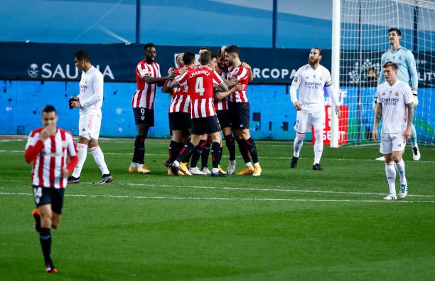 Trực tiếp Real Madrid 0-1 Athletic Bilbao: Ăn miếng trả miếng Ảnh 1