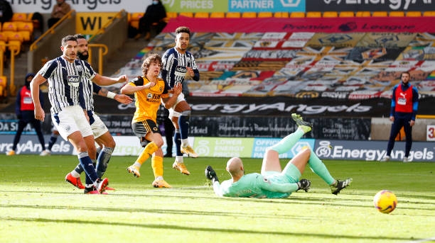 Trực tiếp Wolverhampton 2-1 West Brom: Thế trận giằng co Ảnh 1