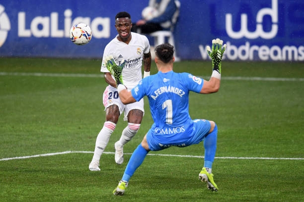 Trực tiếp Huesca 0-0 Real Madrid: Thế trận chặt chẽ Ảnh 1