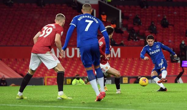 Trực tiếp MU 2-2 Everton: Bàn thắng liên tiếp Ảnh 1