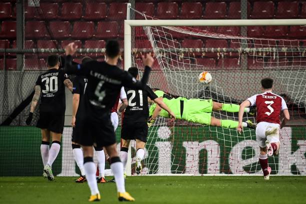 Trực tiếp Arsenal 1-1 Benfica: Siêu phẩm đá phạt Ảnh 1