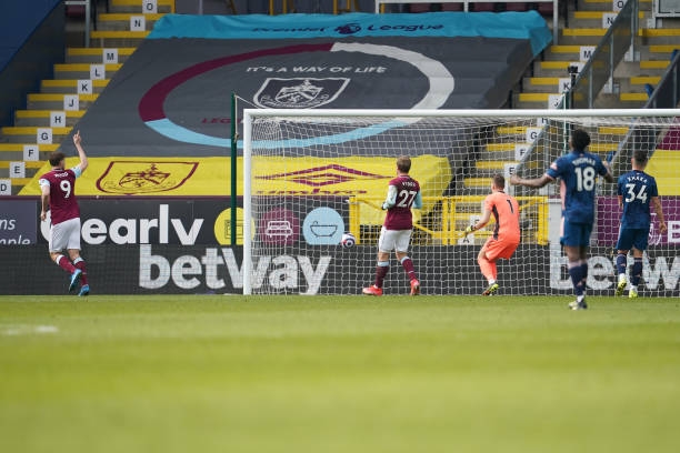 Trực tiếp Burnley 1-1 Arsenal: Đẩy nhanh tốc độ Ảnh 1