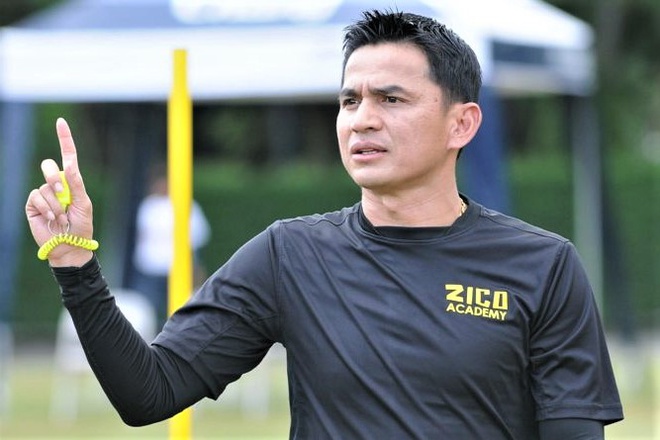 Kiatisak sang Việt Nam muộn Ảnh 1