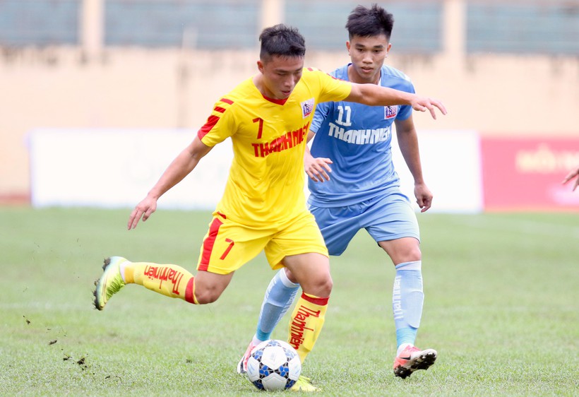 Trực tiếp U15 SLNA vs U15 Viettel: Không được phép sơ sẩy Ảnh 1