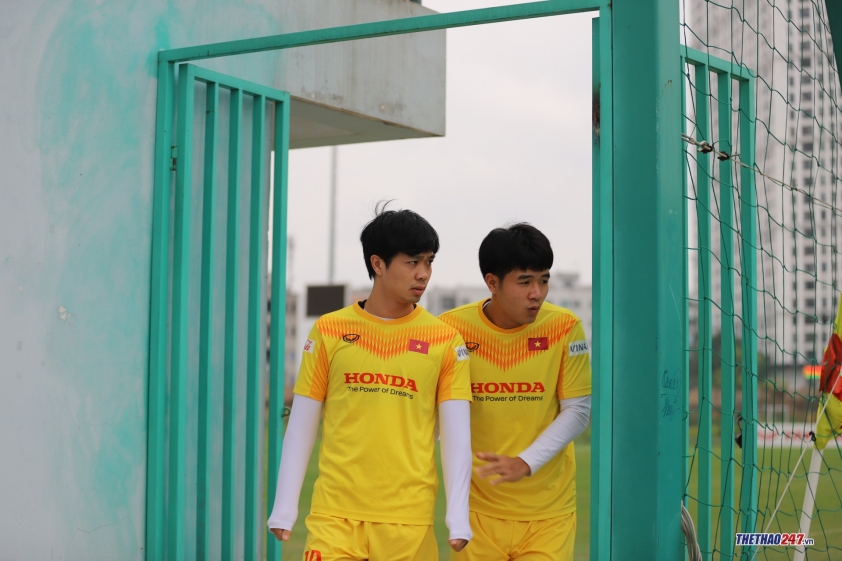Tuấn Anh, Xuân Trường run cầm cập trong cái rét của Hà Nội Ảnh 1