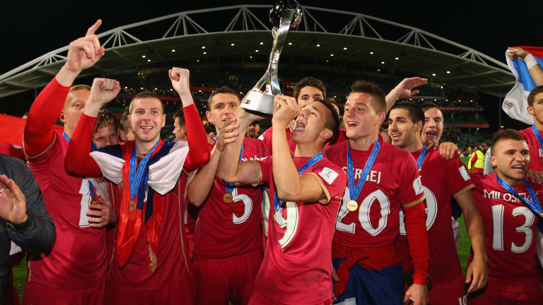 HLV Troussier đổ bể tham vọng dự World Cup cùng bóng đá Việt Nam Ảnh 1