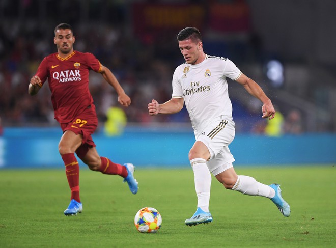 Chuyển nhượng MU, Manchester United, Real Madrid, Paris Saint-Germain, Jovic, Cavani