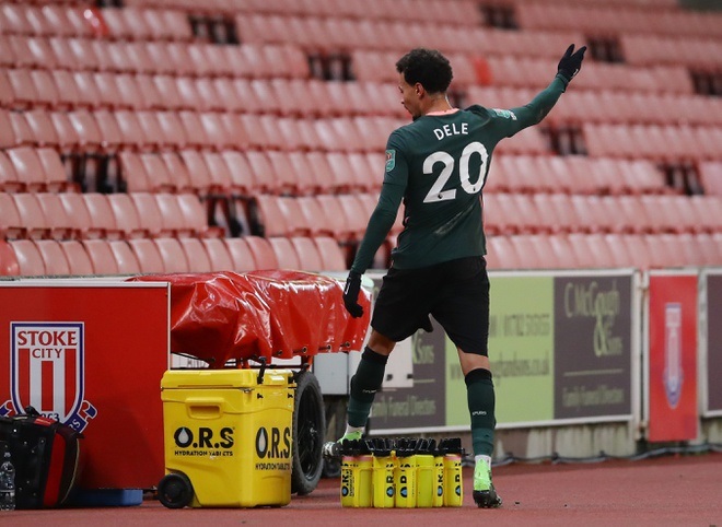 Cúp Liên đoàn Anh, Carabao Cup, Tottenham, Stoke City, Mourinho, Alli