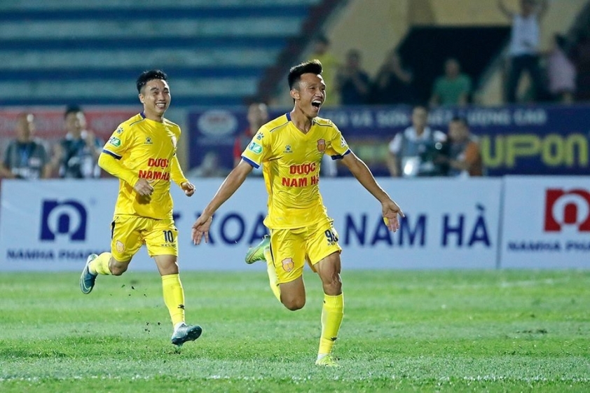 Tiến Linh 'tịt ngòi', Bình Dương vẫn đánh bại Nam Định Ảnh 1