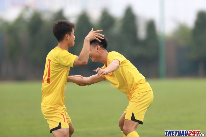 Hậu bối của Phan Văn Đức: 'Thần tượng của tôi là Văn Toàn' Ảnh 8