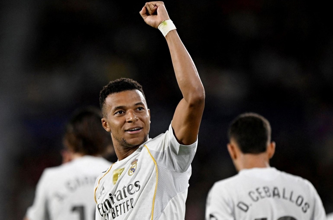 Mbappe quá hay khiến Real Madrid nhận báo động khẩn