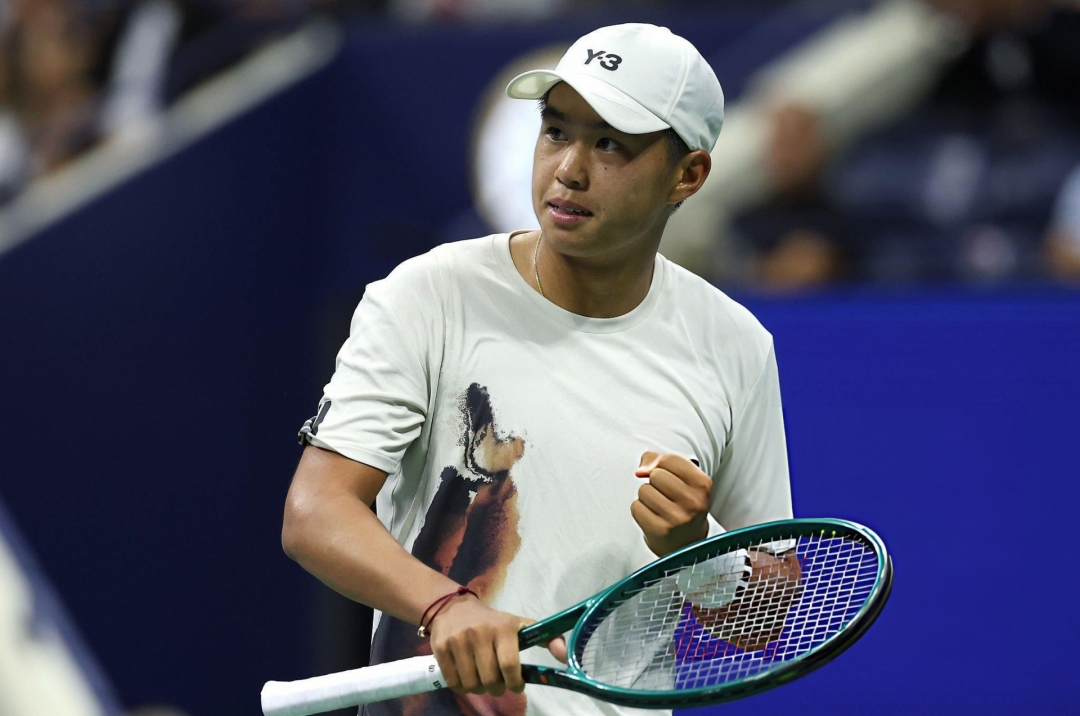 Tay vợt gốc Việt sáng cửa đăng quang Next Gen ATP Finals 2025