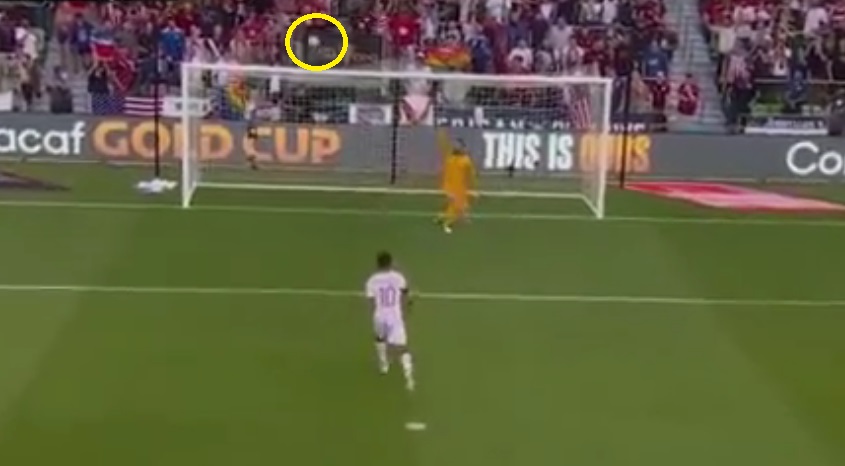 Quả panenka 'đi vào lòng đất' khiến Qatar vỡ mộng vô địch Gold Cup