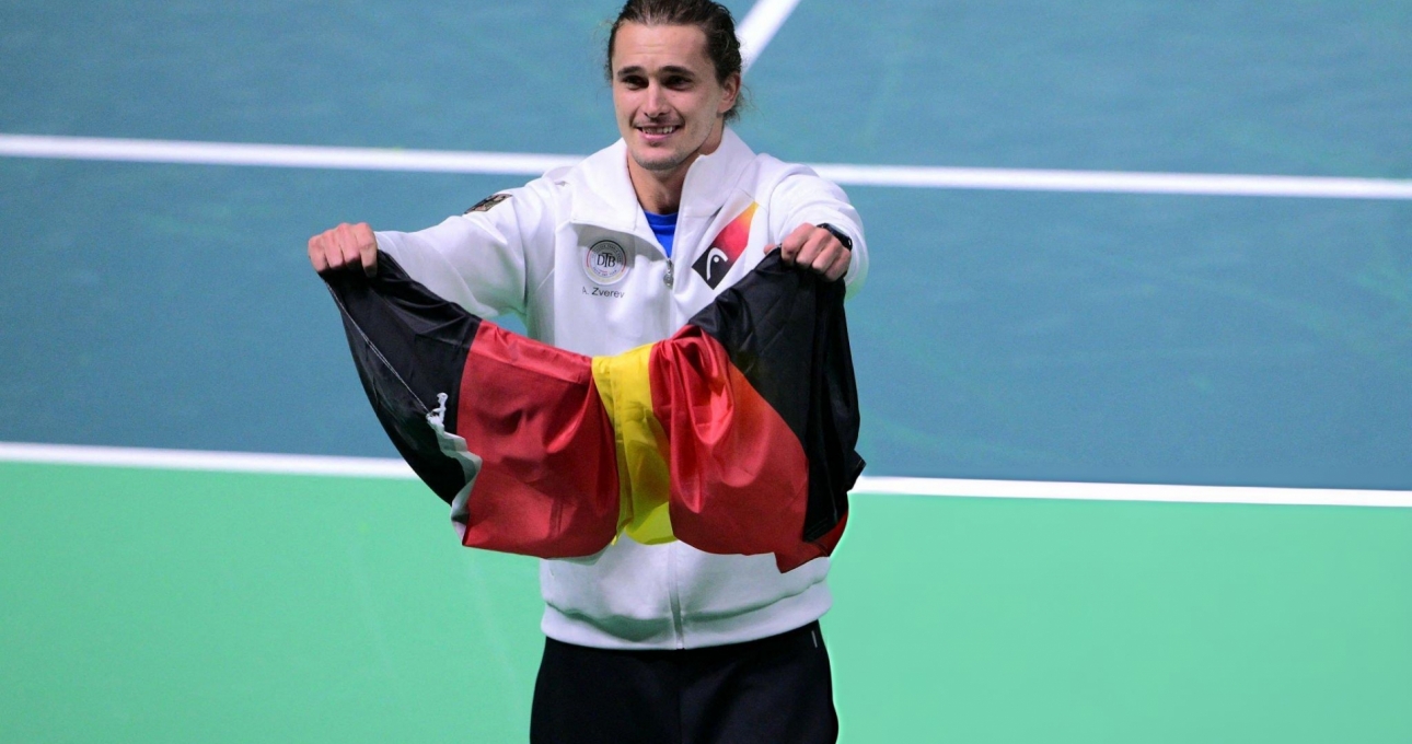 Kết quả tennis 21/11: Zverev đưa Đức vào bán kết Davis Cup