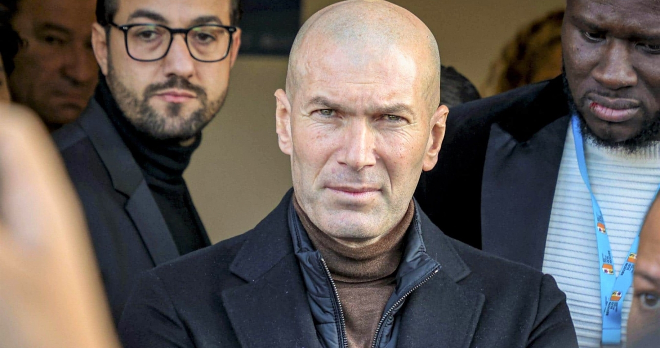 HLV Zidane xác nhận tái xuất bóng đá
