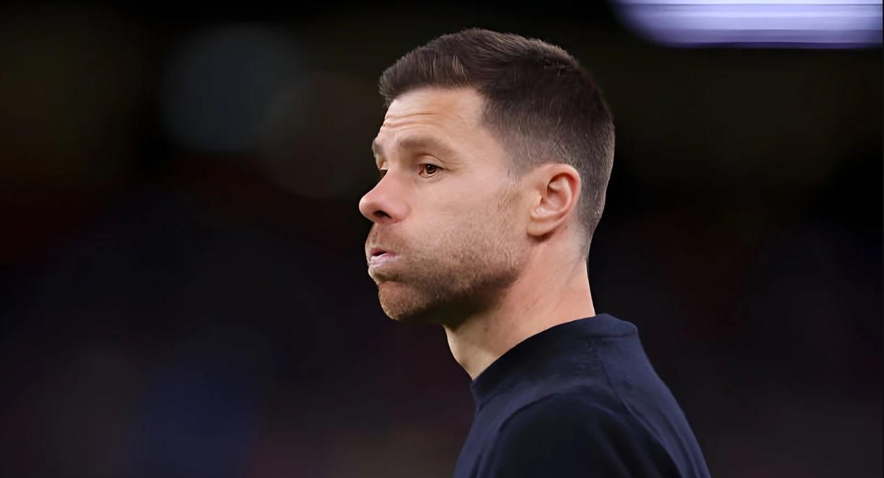 Sai lầm 'chí mạng' khiến Bayer Leverkusen đứt chuỗi bất bại