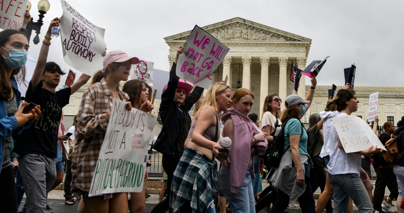 Các cá nhân & tổ chức thể thao điện tử lên tiếng chống lại đạo luật Roe v Wade