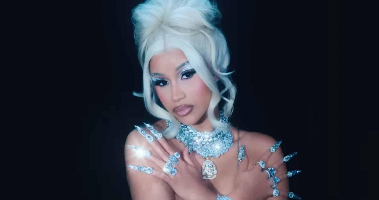Cardi B hợp tác với tựa game MW2 trong video ca nhạc mới ‘Hot Shit’