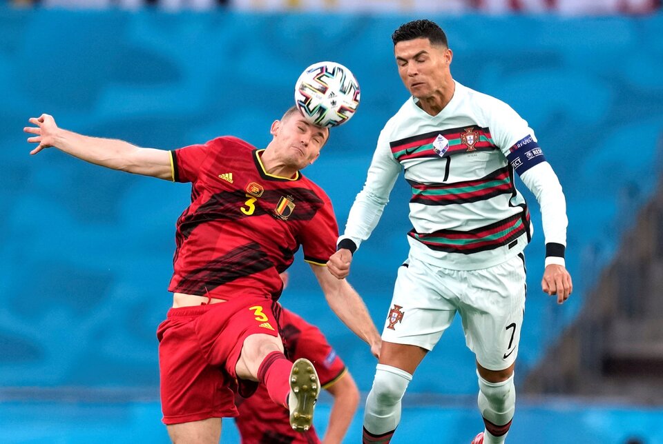 Bỉ truất ngôi vương Bồ Đào Nha bằng điểm yếu của đối thủ