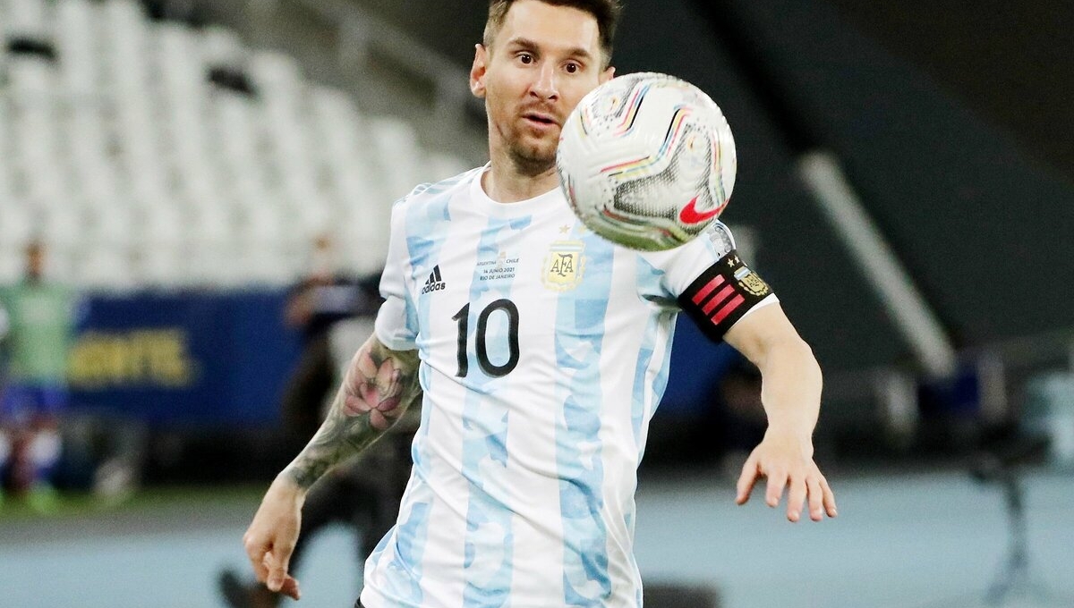 Ứng viên bóng vàng thất thế và cơ hội tuyệt vời cho Lionel Messi?