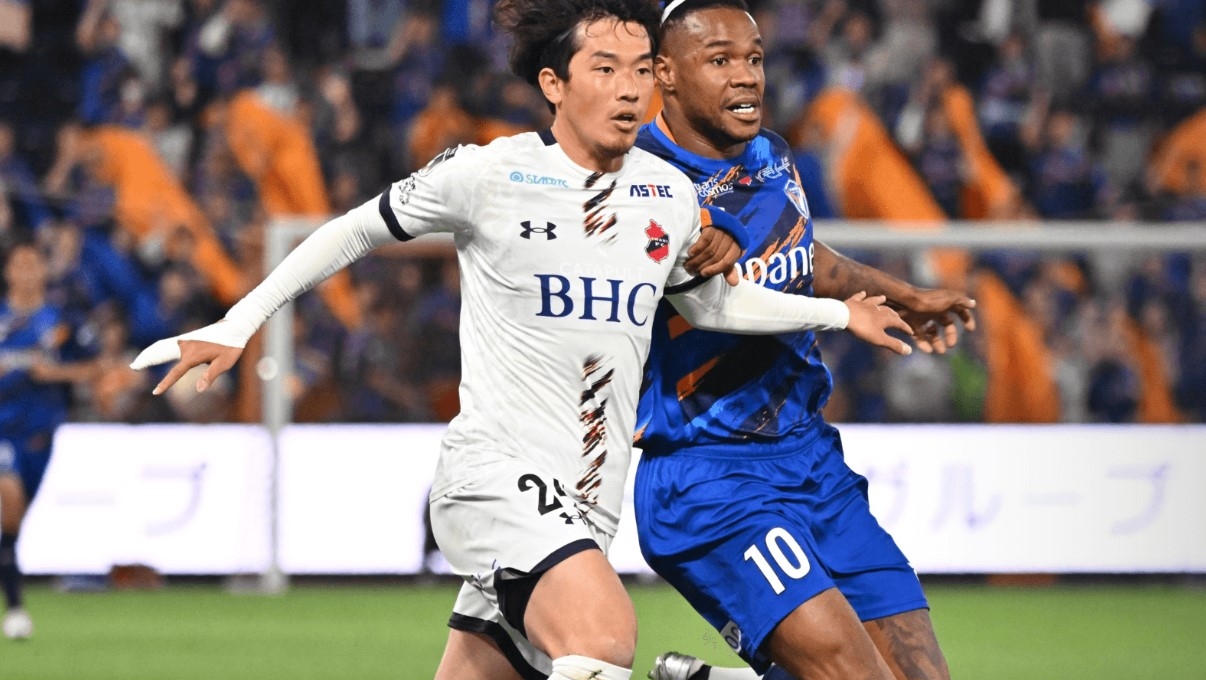 Nhận định V-Varen Nagasaki vs Mito: Cạnh tranh ngôi đầu bảng