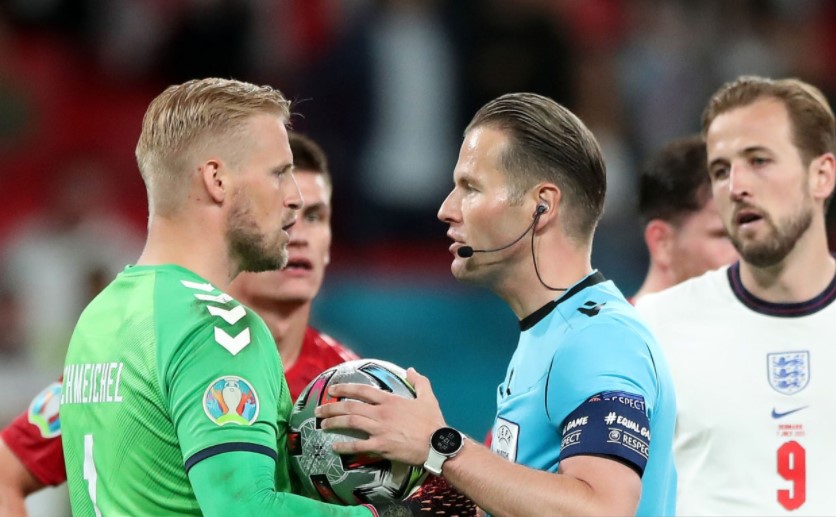 Huyền thoại Đức: 'Quả penalty đáng hổ thẹn của ĐT Anh!'