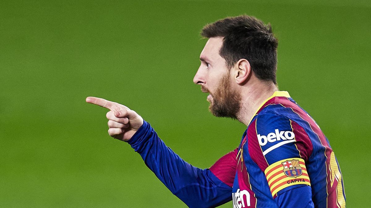 NÓNG: Hoàng gia Qatar xác nhận chiêu mộ thành công Messi