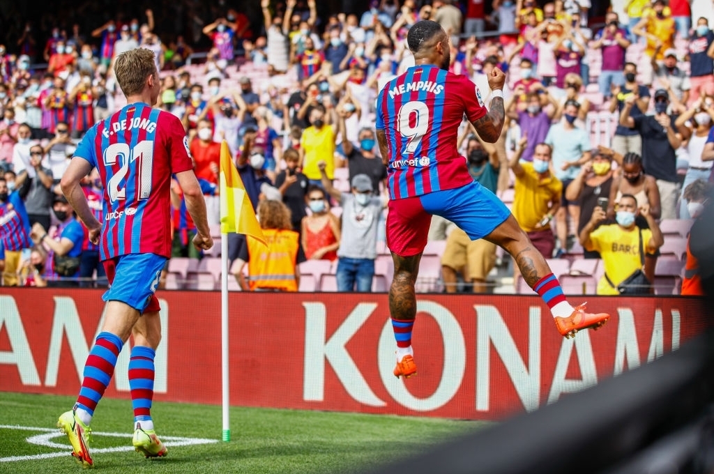 Barca vất vả giành 3 điểm tại Camp Nou