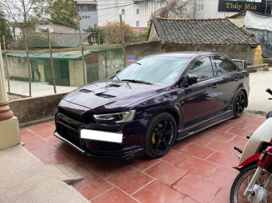 'Hàng độc' Mitsubishi Lancer iO được rao bán gần 400 triệu với lý do bất ngờ