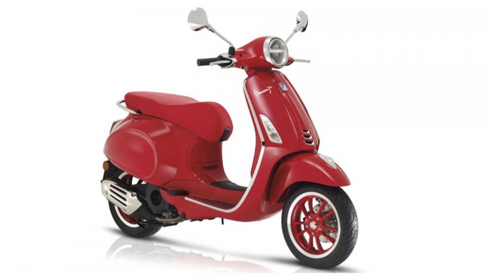 Vespa Primavera RED - Phiên bản đặc biệt 'Made in Việt Nam' ra mắt Nhật Bản với giá 95 triệu đồng
