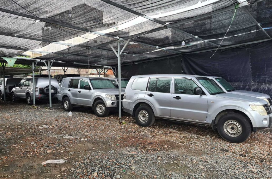 Mitsubishi Pajero phiên bản 'xe chở tiền' 15 năm tuổi được thanh lý giá bao nhiêu?
