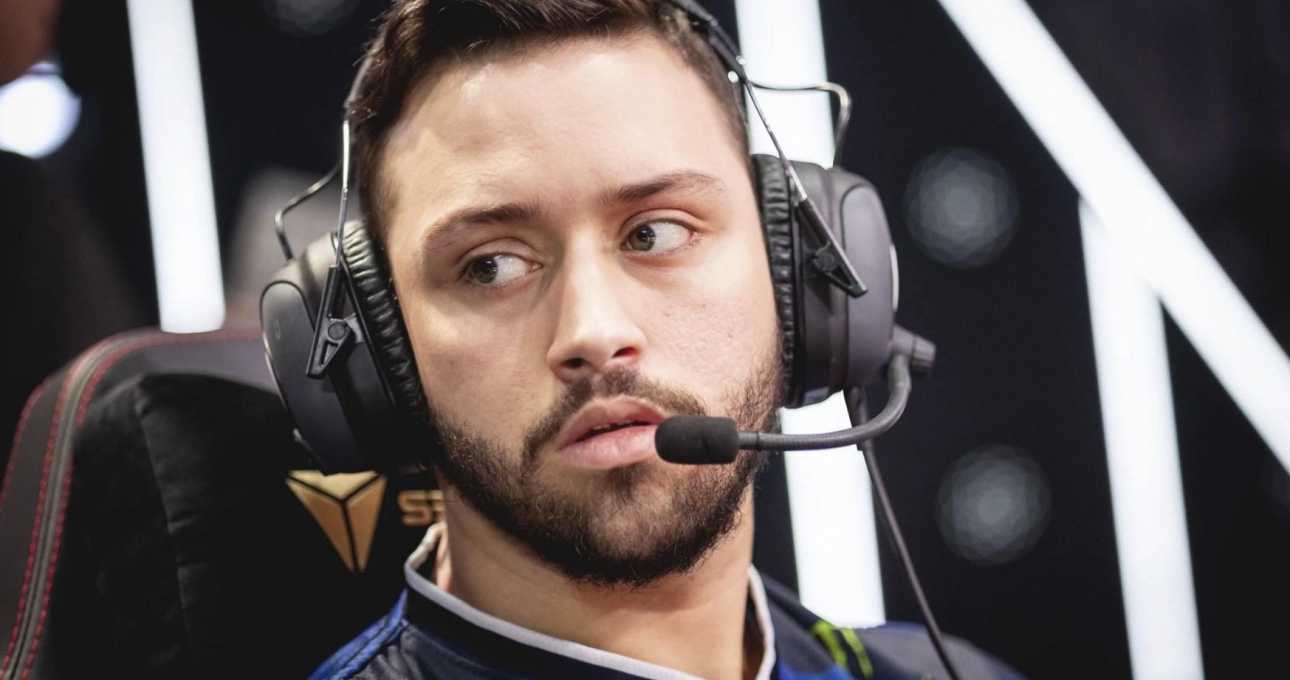 Team Liquid chia tay người chơi đường giữa APA