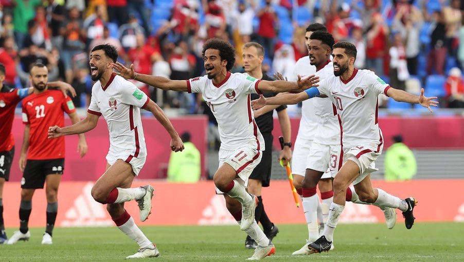 Chủ nhà World Cup thắng kịch tính đại diện châu Phi giành HCĐ