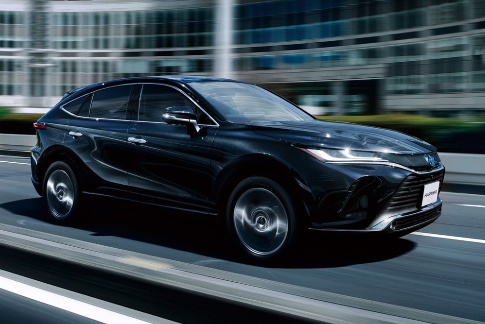 Đối “cứng” của CX-5, CR-V sẽ ra mắt trong tháng 4, ấn tượng về thiết kế