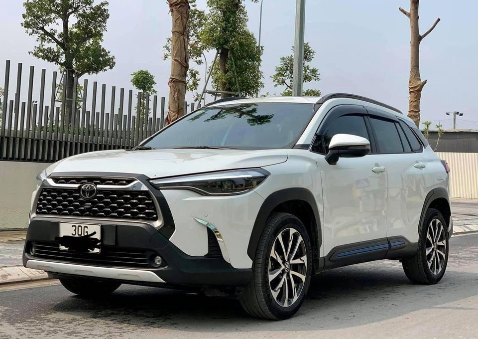 Giật mình Toyota Corolla Cross cũ được rao bán với giá “gây sốc”