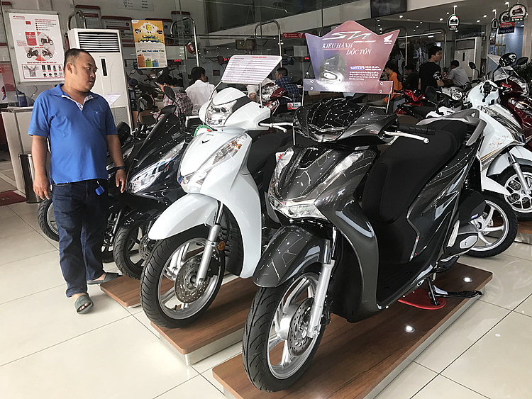 Giá xe Honda SH tăng “chóng mặt”, cao nhất 155 triệu đồng