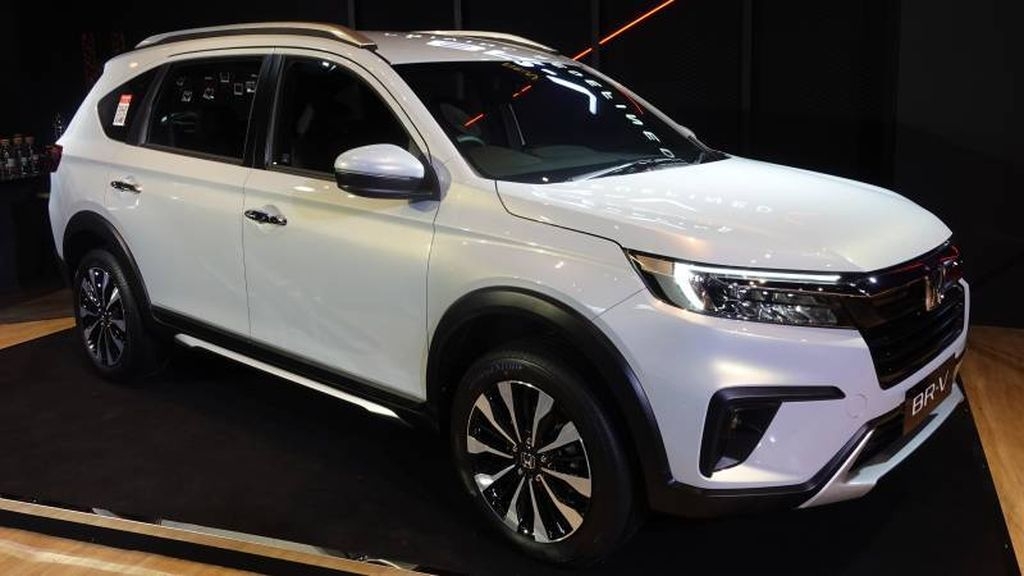 Honda BR-V 2022 chính thức chốt giá từ 440 triệu đồng, đấu Mitsubishi Xpander