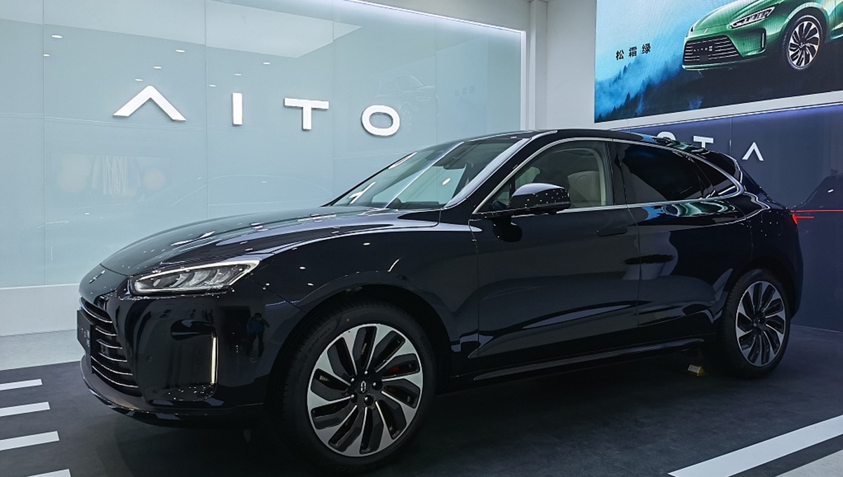 Khá phá mẫu SUV điện cực đẹp vừa ra mắt của hãng điện thoại Huawei