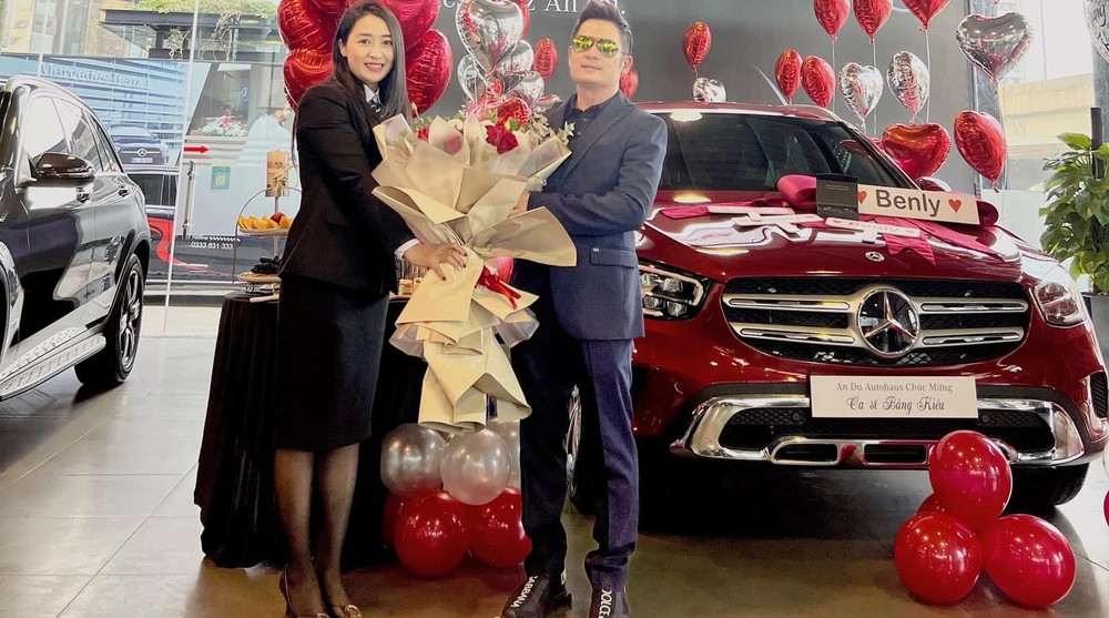 Chiếc Mercedes-Benz ca sĩ Bằng Kiều vừa tậu có gì đặc biệt?