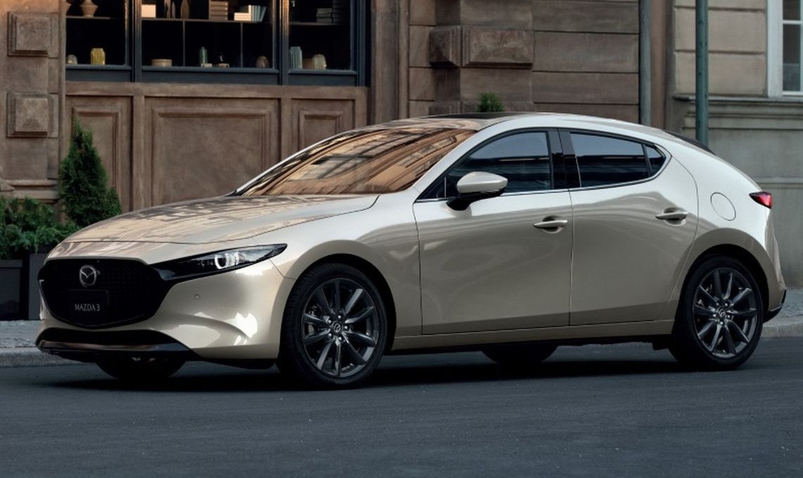 Mazda 3 2022 chính thức ra mắt với nhiều nâng cấp mới, giá từ 690 triệu đồng
