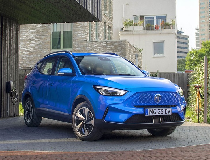 Thêm mẫu SUV cỡ B có phiên bản chạy điện, giá xăng không còn là nỗi lo
