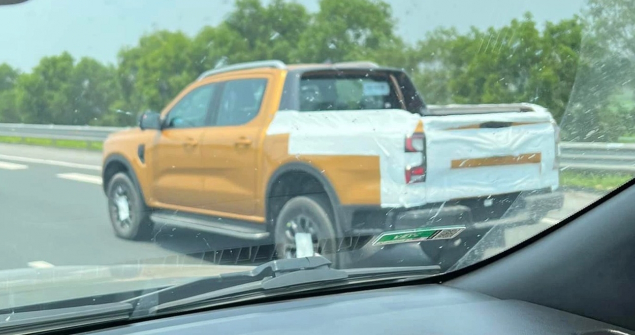 Rò rỉ ảnh Ford Ranger 2022 trên đường chạy thử tại Việt Nam, thiết kế ấn tượng