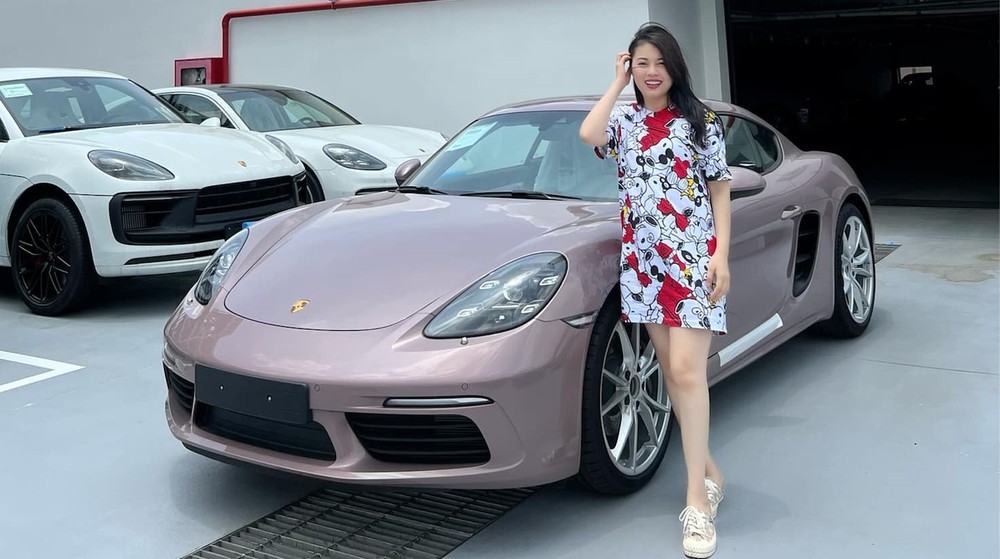 Hằng “túi” tậu Porsche 718 Cayman hàng hiếm tại Việt Nam, giá từ 3,6 tỷ đồng