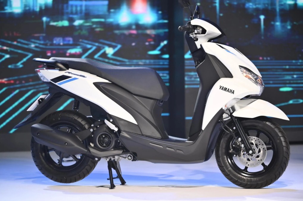 Yamaha ra mắt mẫu xe tay ga thời trang giá siêu rẻ, cạnh tranh Honda Vision