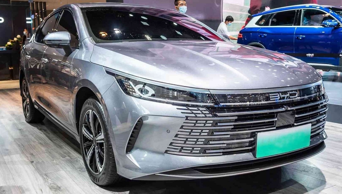 “Cực phẩm” sedan hạng C chuẩn bị về Việt Nam, nội thất hiện đại như Tesla