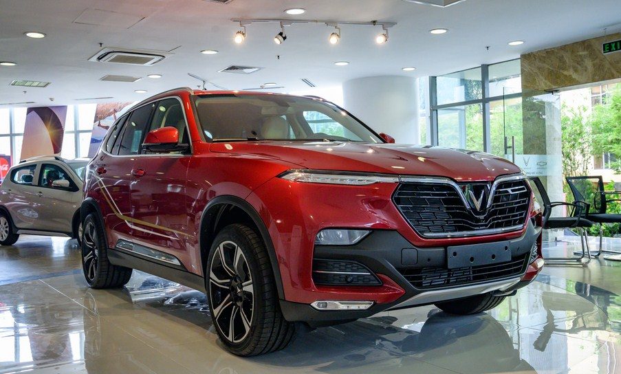 Giảm hơn 400 triệu, VinFast Lux SA2.0 trở thành mẫu SUV 7 chỗ đáng mua nhất?
