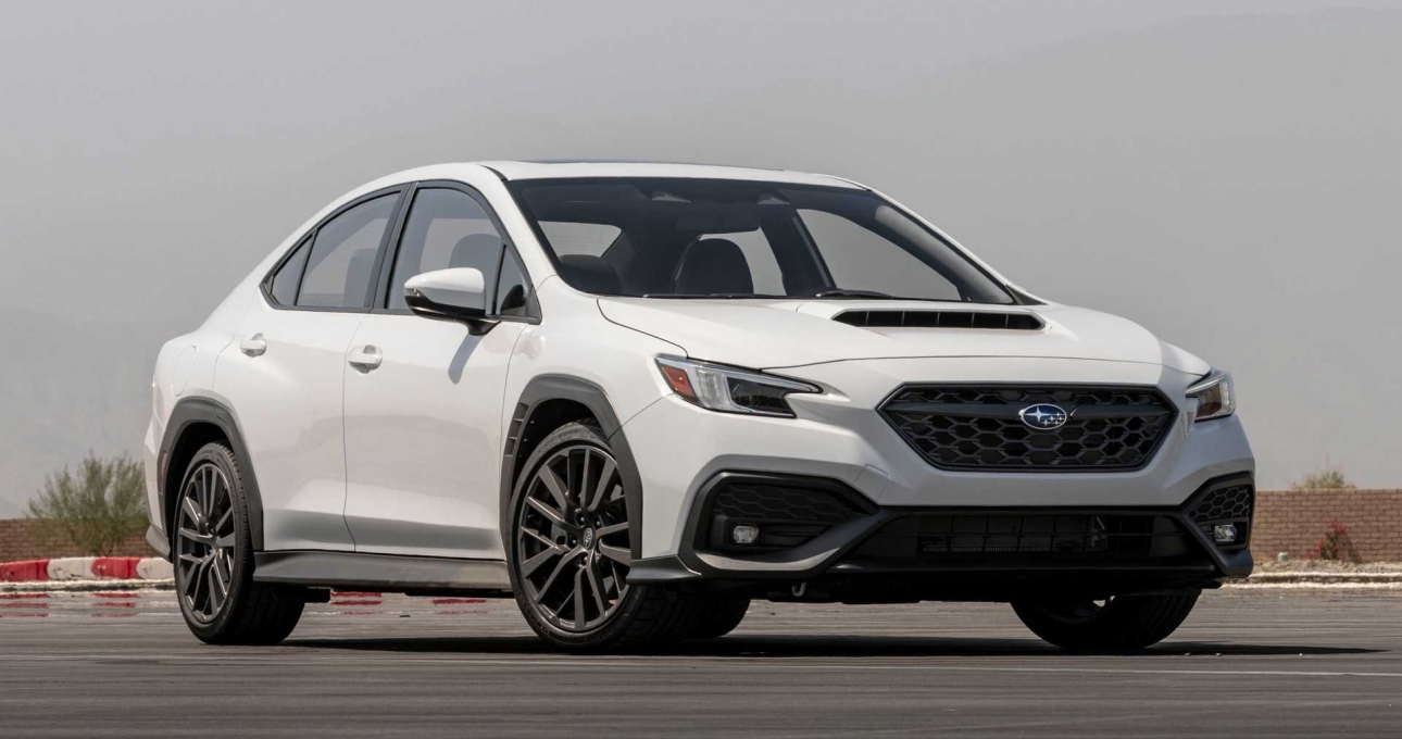 Sedan thể thao của Subaru chốt giá từ 1,999 tỷ tại Việt Nam, đại lý đã nhận cọc