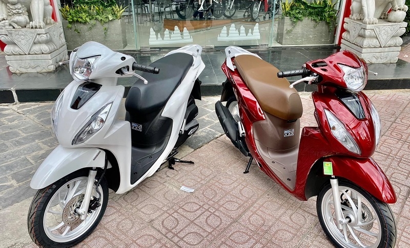 Đội giá lên tới 60 triệu đồng, vì sao Honda Vision vẫn hút khách?