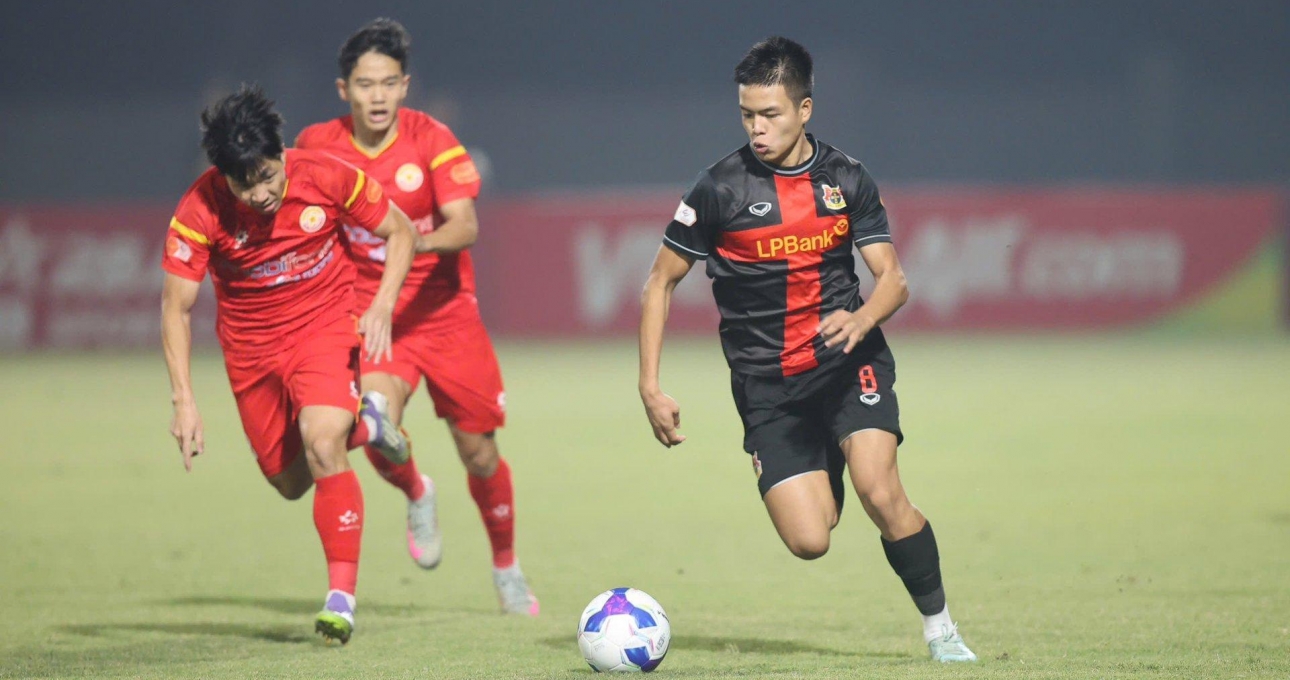 Báo Indonesia choáng vì tân binh Việt kiều 10 tỷ Đồng của U22 Việt Nam